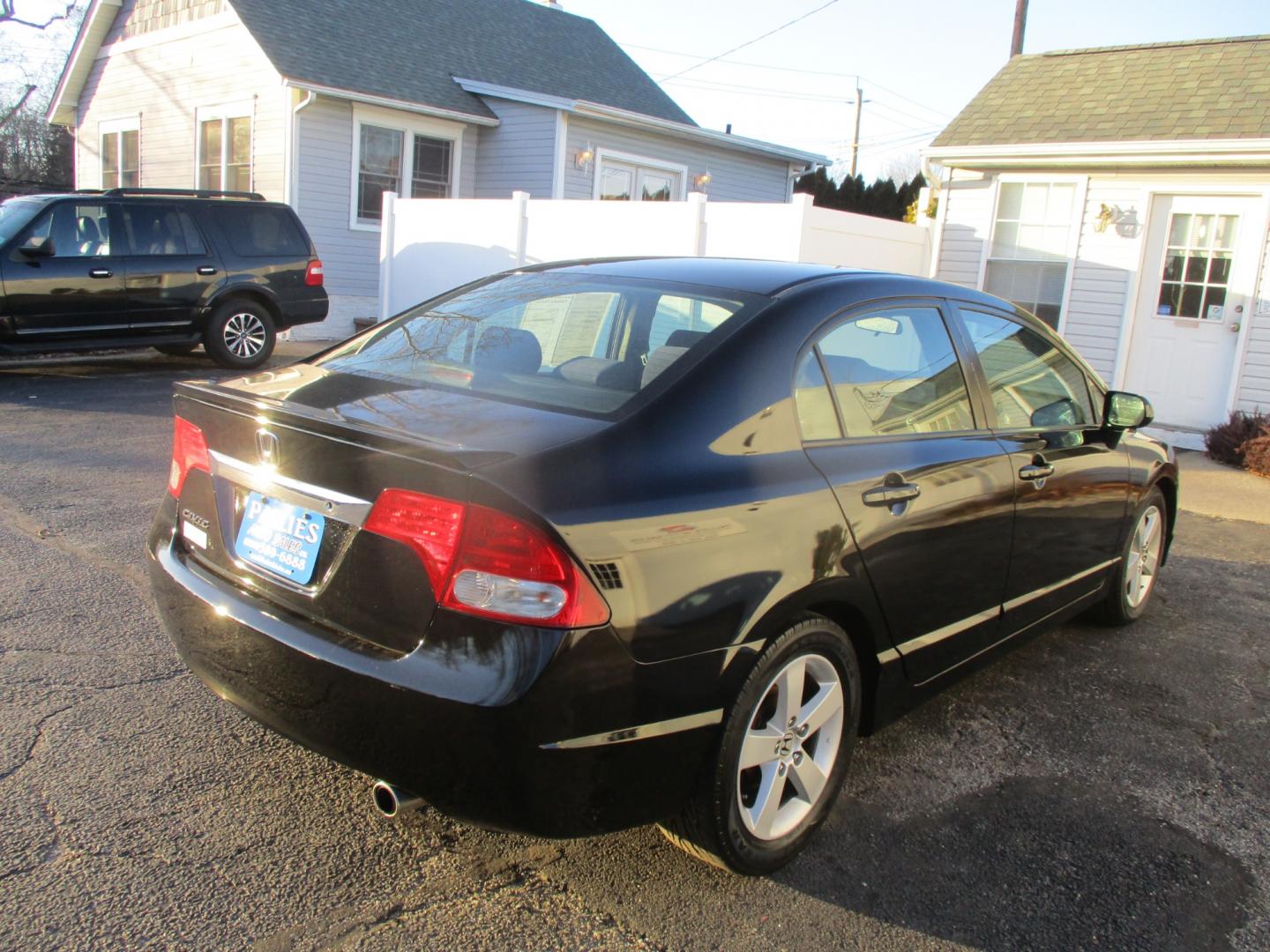 2010 BLACK Honda Civic (2HGFA1F66AH) , AUTOMATIC transmission, located at 540a Delsea Drive, Sewell, NJ, 08080, (856) 589-6888, 39.752560, -75.111206 - Photo#7